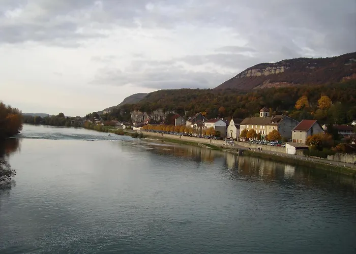 A Deux Pas Du Rhone *